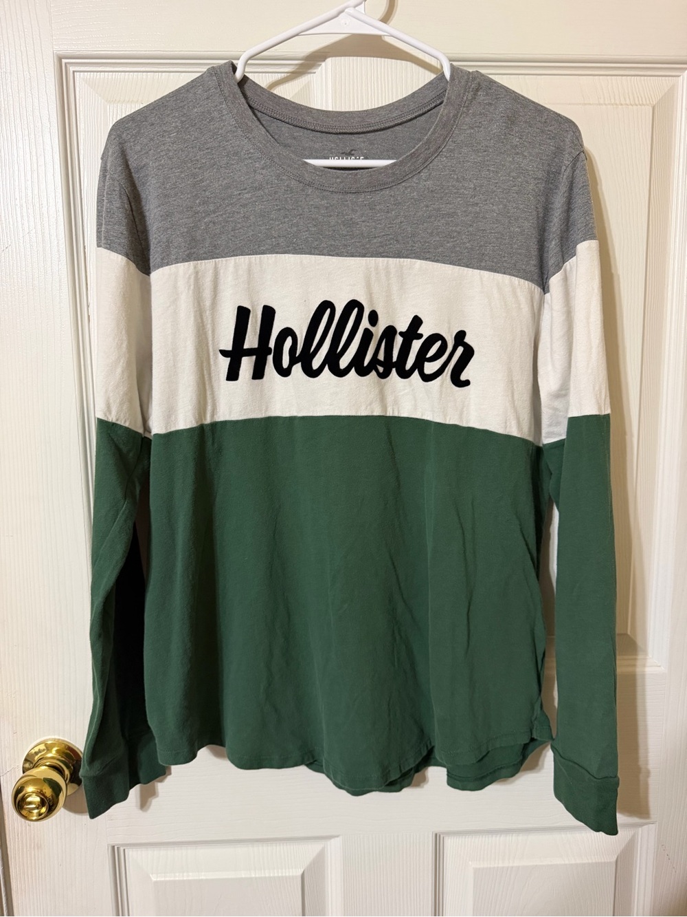 Hollister Gray White and Forest Green Colorblock Long Sleeve Tee